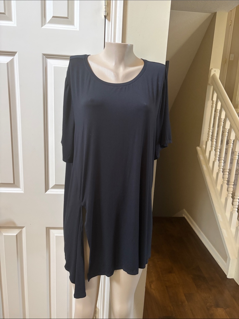 Fabletics Alia Tied Black Asymmetric Short Sleeve Tunic Tee with Side Slit, 3X